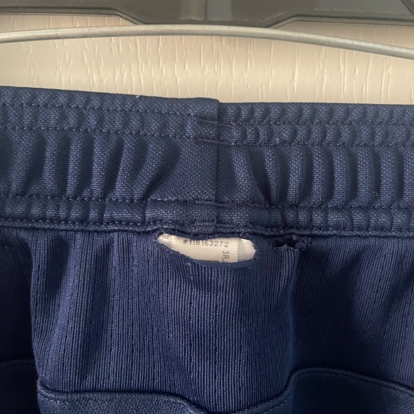 Navy Adidas joggers Large - Picture 3 of 4